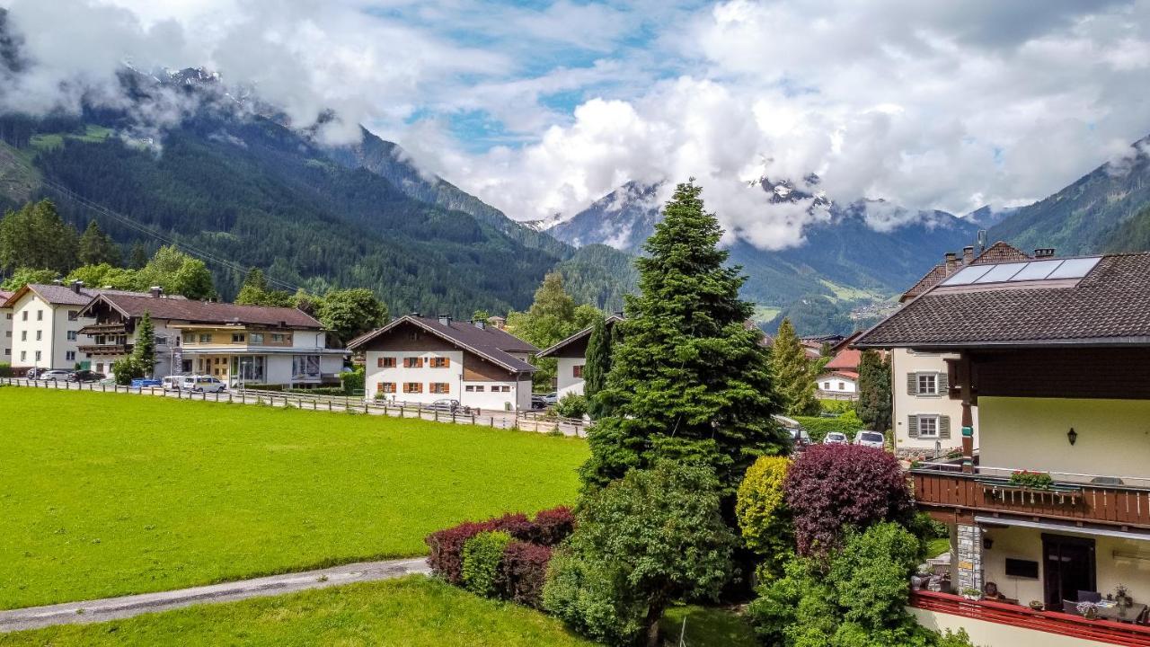 Gaestehaus Hornegger Hotel Mayrhofen Bagian luar foto