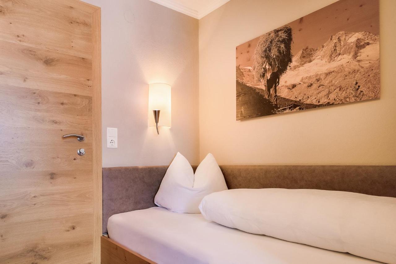 Gaestehaus Hornegger Mayrhofen Bagian luar foto