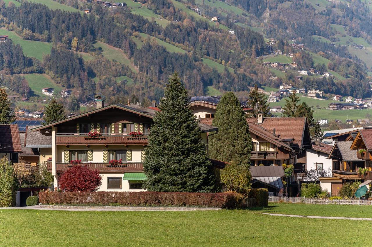 Gaestehaus Hornegger Hotel Mayrhofen Bagian luar foto